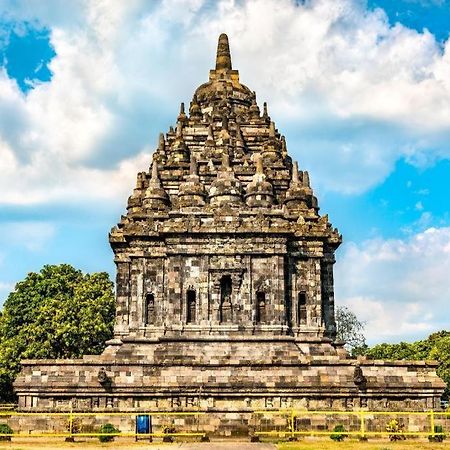 Forriz Hotel Yogyakarta Eksteriør bilde