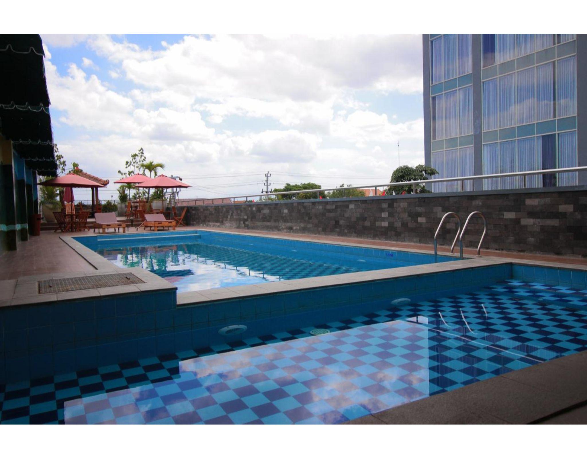 Forriz Hotel Yogyakarta Eksteriør bilde