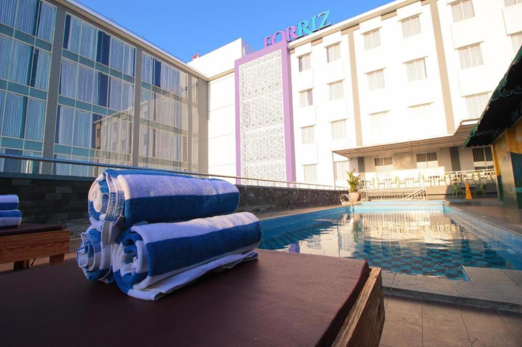 Forriz Hotel Yogyakarta Eksteriør bilde