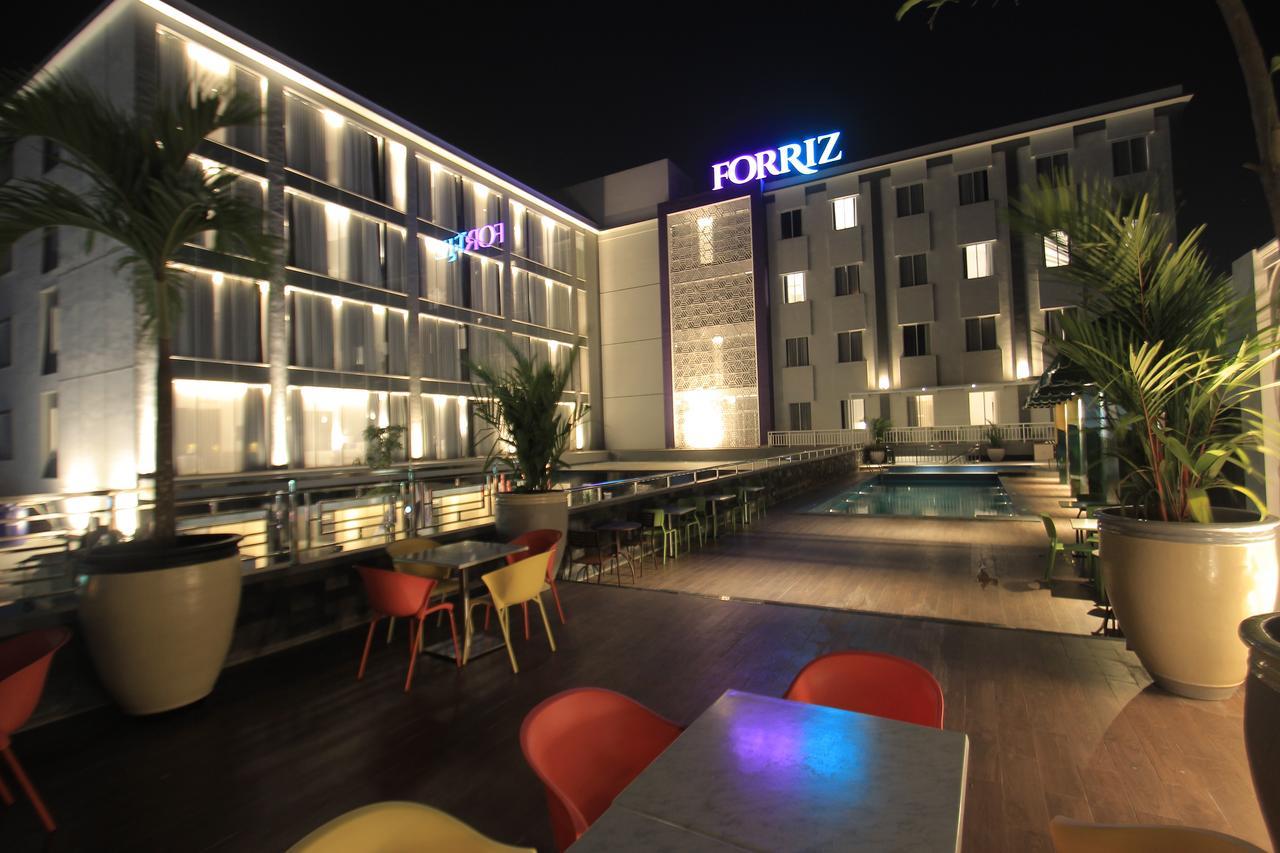 Forriz Hotel Yogyakarta Eksteriør bilde