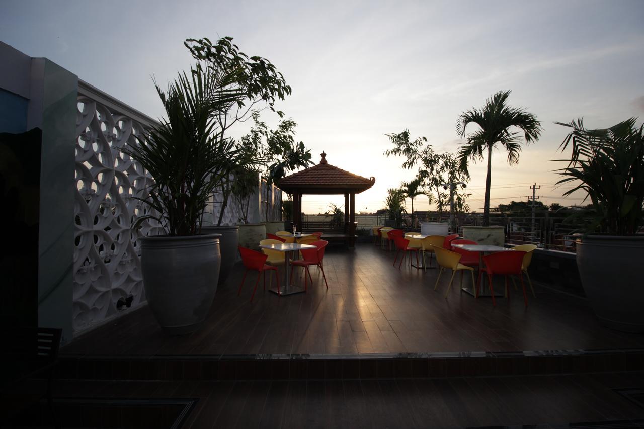 Forriz Hotel Yogyakarta Eksteriør bilde