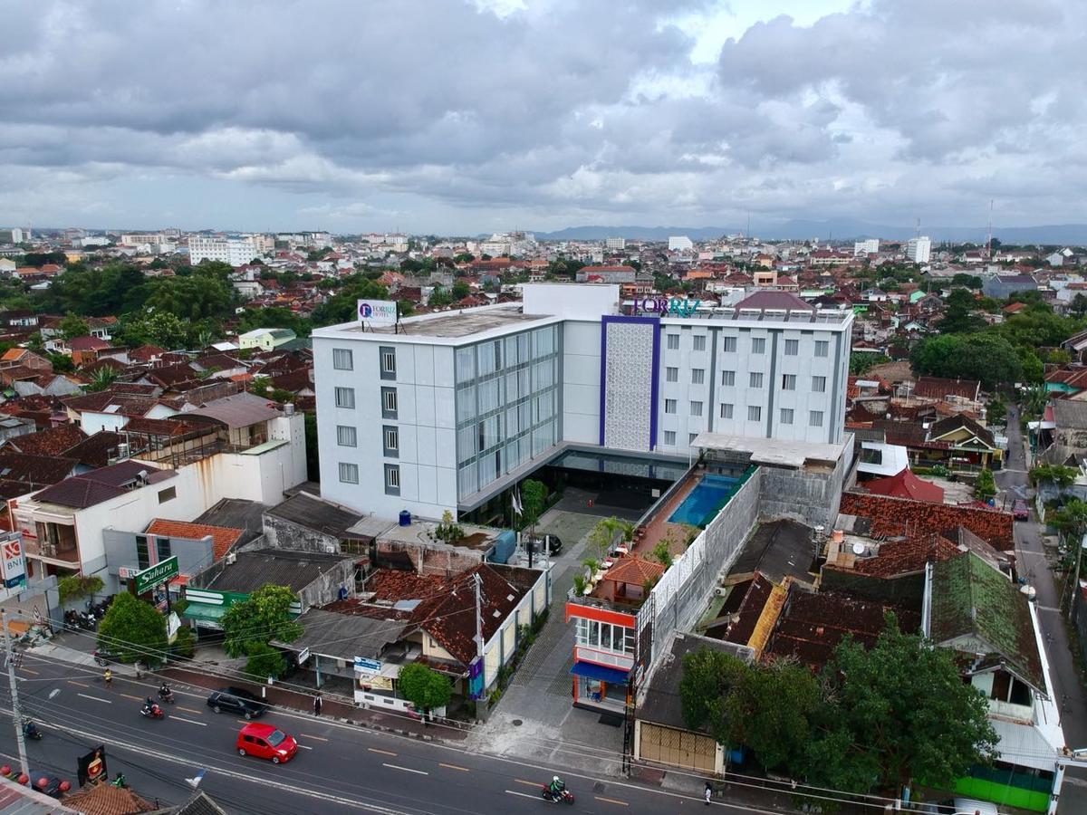 Forriz Hotel Yogyakarta Eksteriør bilde