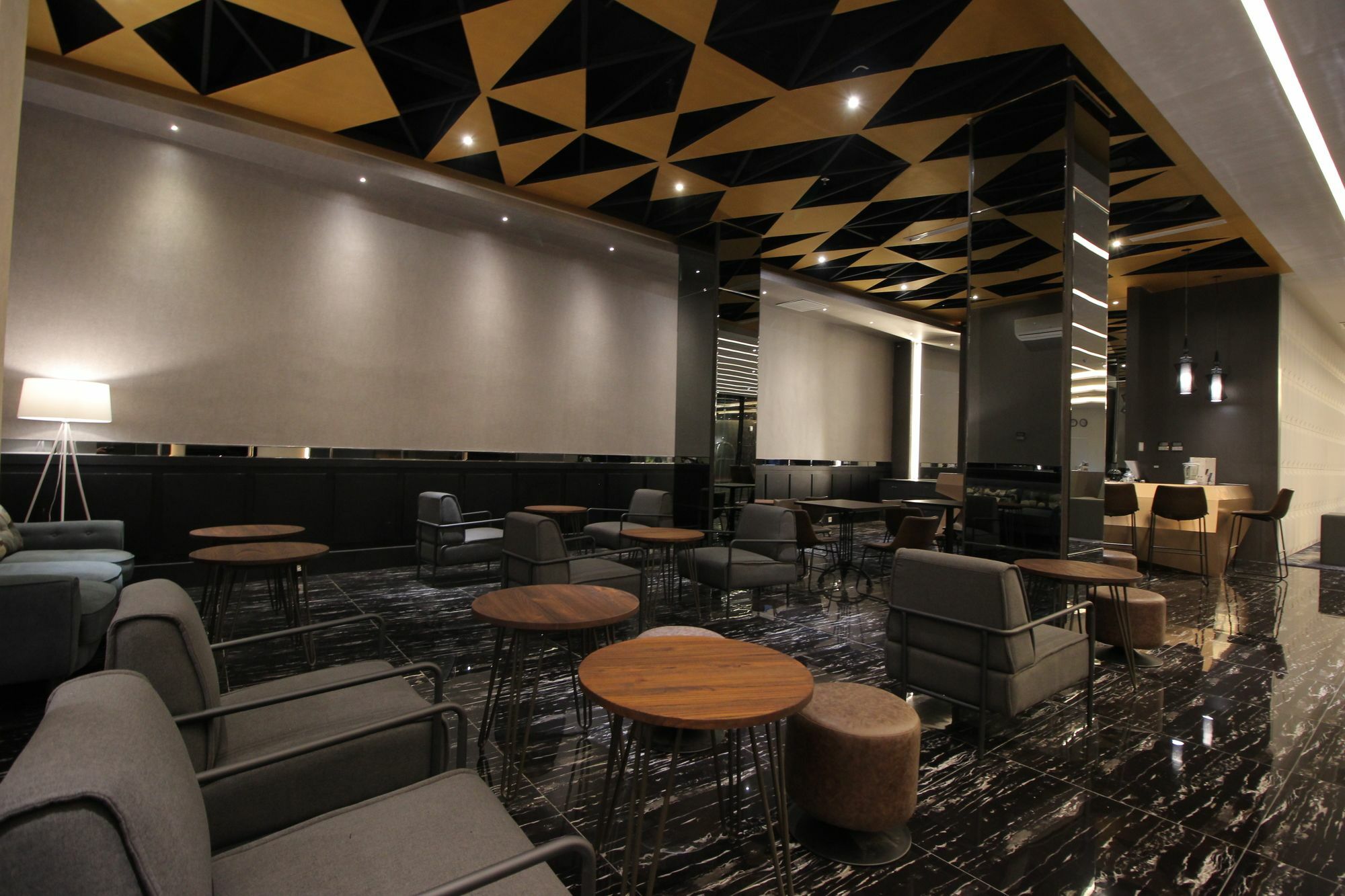 Forriz Hotel Yogyakarta Eksteriør bilde